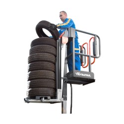 Elevah E5 Tires