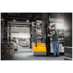 Jungheinrich EJC 010i ZT elektriskais krautņotājs - 3200 mm divpakāpju teleskopisko pacelšanas mehānismu