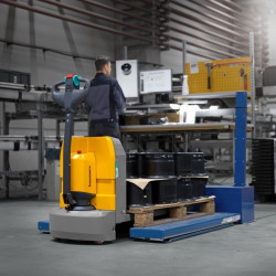 Jungheinrich AME 18 elektriskais palešu ratiņš, kravnesība 1800 kg, dakšu garums 1000 mm