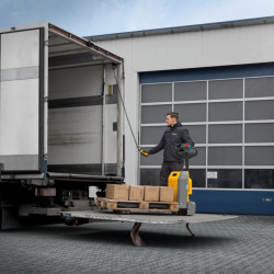 Jungheinrich AME 15 elektriskie palešu ratiņi, kravnesība 1500 kg, dakšu garums 800 mm