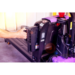 AntOn by Jungheinrich Electric pedestrian pallet truck PTL 1.5, 560x1150 mm