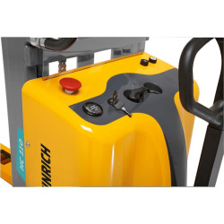 Krautņotājs Jungheinrich HC 110, celšanas augstums 3000 mm